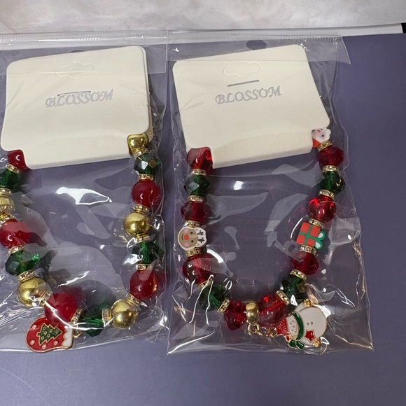 Set of two - Beaded Christmas braclets - Picture 11 of 15